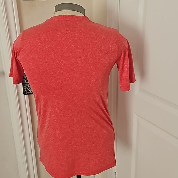 NHL Women's Hockey Logo Calgary Flames Short Sleeves T-Shirt Small - Picture 4 of 16